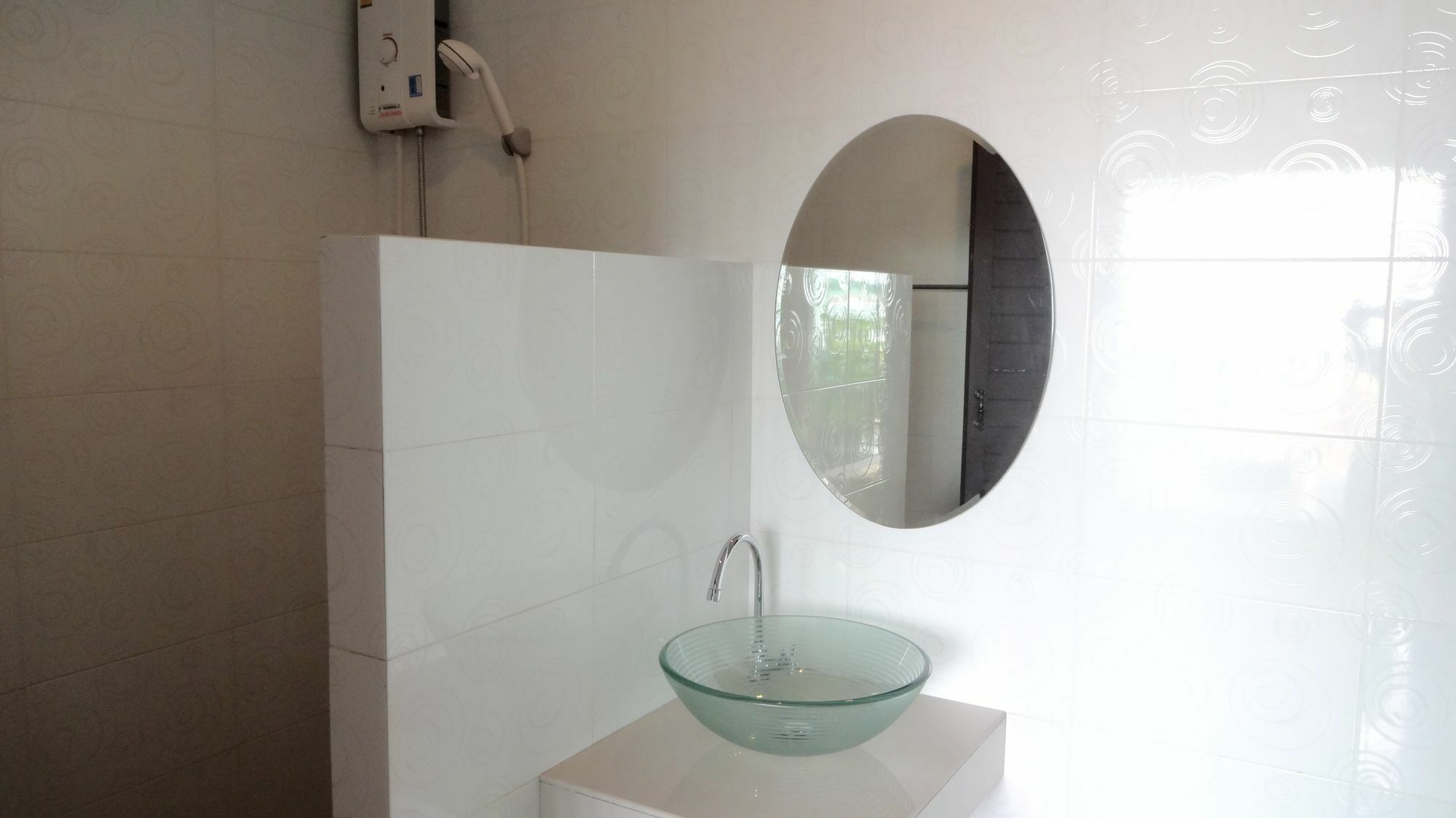 הואה הין Lovely Guesthouse 94 מראה חיצוני תמונה